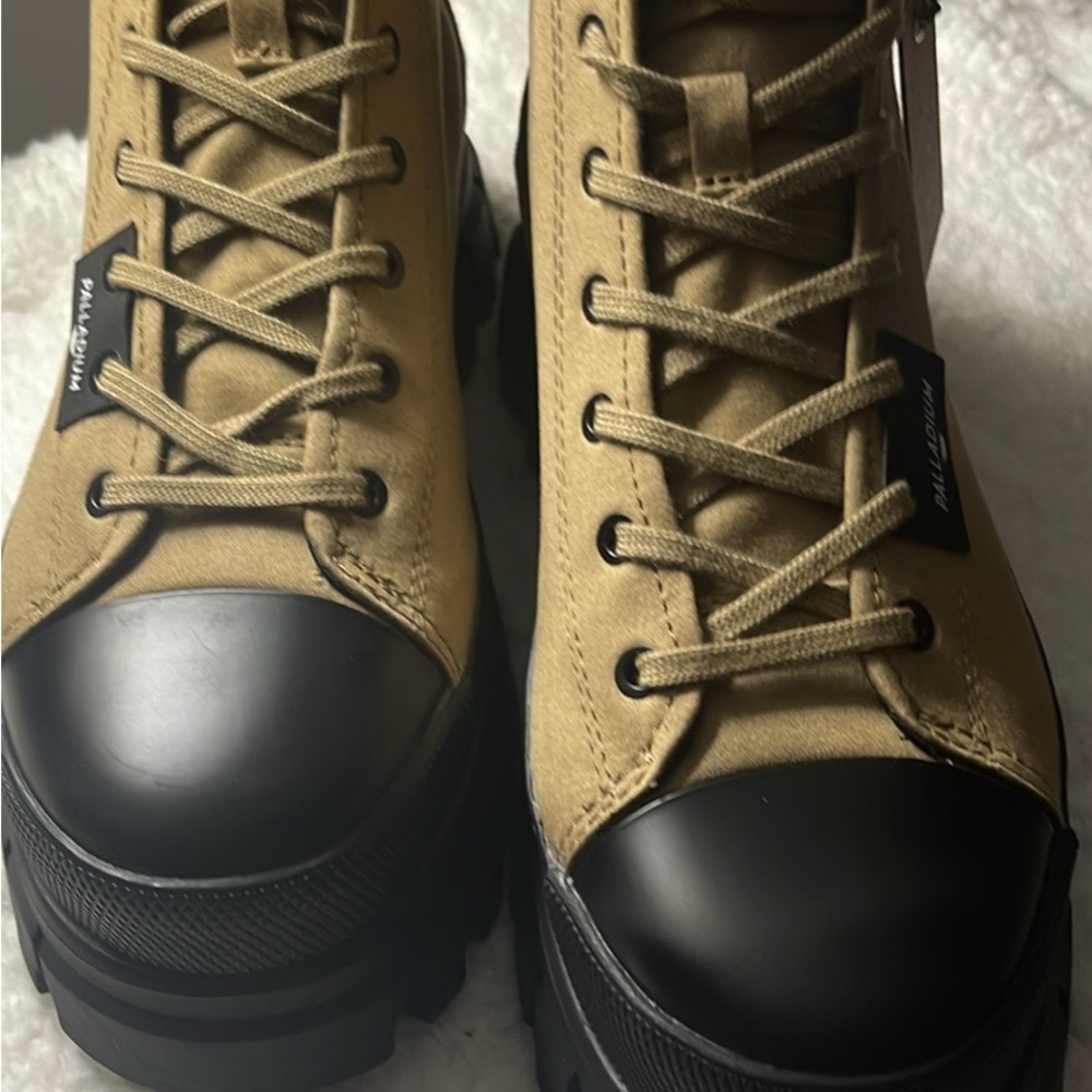 Palladium Tan and Black Boots